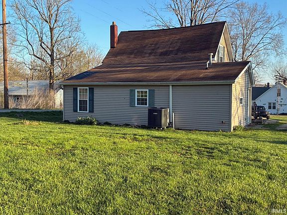 2nd image of 5421 N Riverside Rd