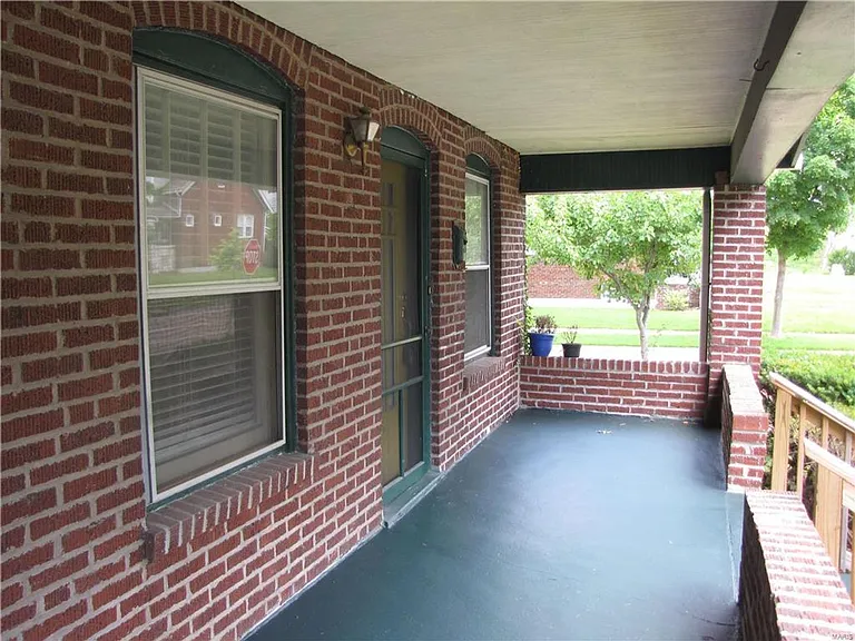 1313 Claytonia Ter — Photo 4