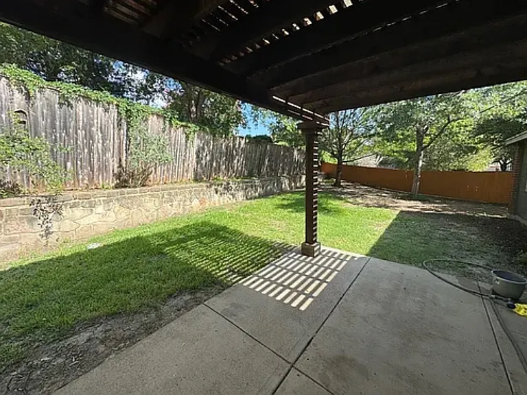 7416 Bear Lake Dr — Photo 13