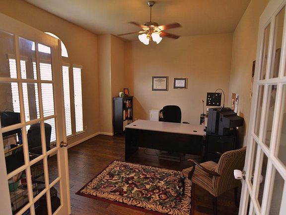 5th image of 28519 Blue Holly Ln