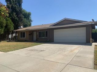 4645 Marathon Pl, Riverside, CA 92505