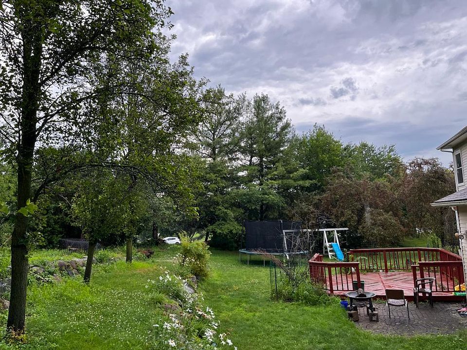 2nd image of 5896 Glenview Ct