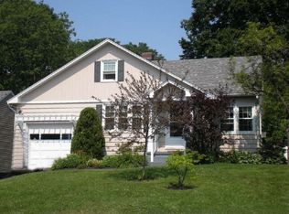 2626 Glenwood Rd, Utica, NY
