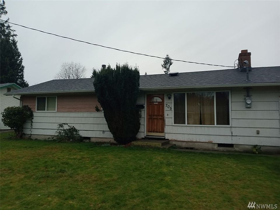 1st image of 705 23rd St SE