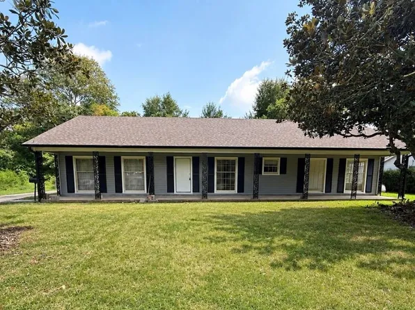 735 Cuchia St, Beaumont, TX 77705