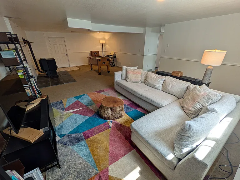 440 Cottonwood Ln — Photo 16