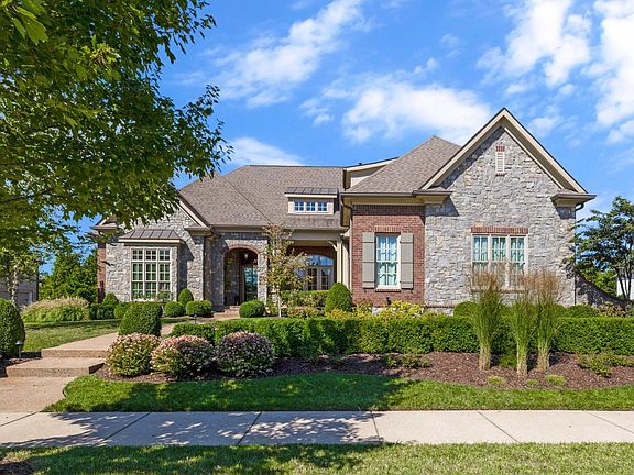 2nd image of 6233 Wild Heron Way