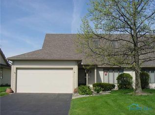 9 Gatewood Dr, Waterville, OH 43566