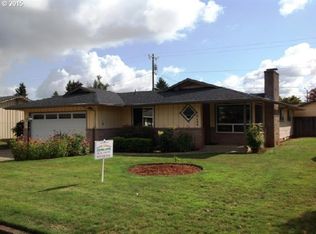 3135 Dahlia Ln, Eugene, OR 97404