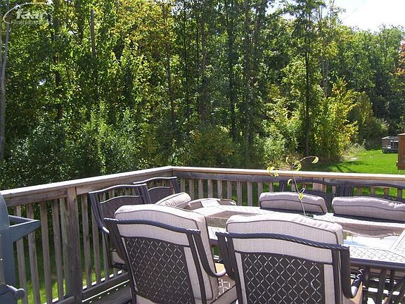 5th image of 7083 Glenmeadow Ct
