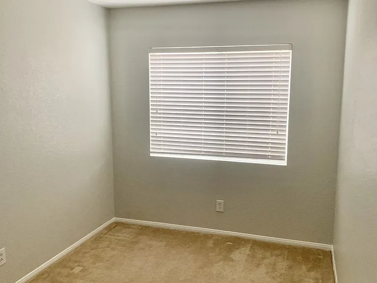 8350 S Pioneer Way — Photo 24