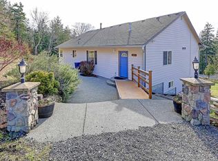2074 Bayridge Ln, Camano Island, WA 98282