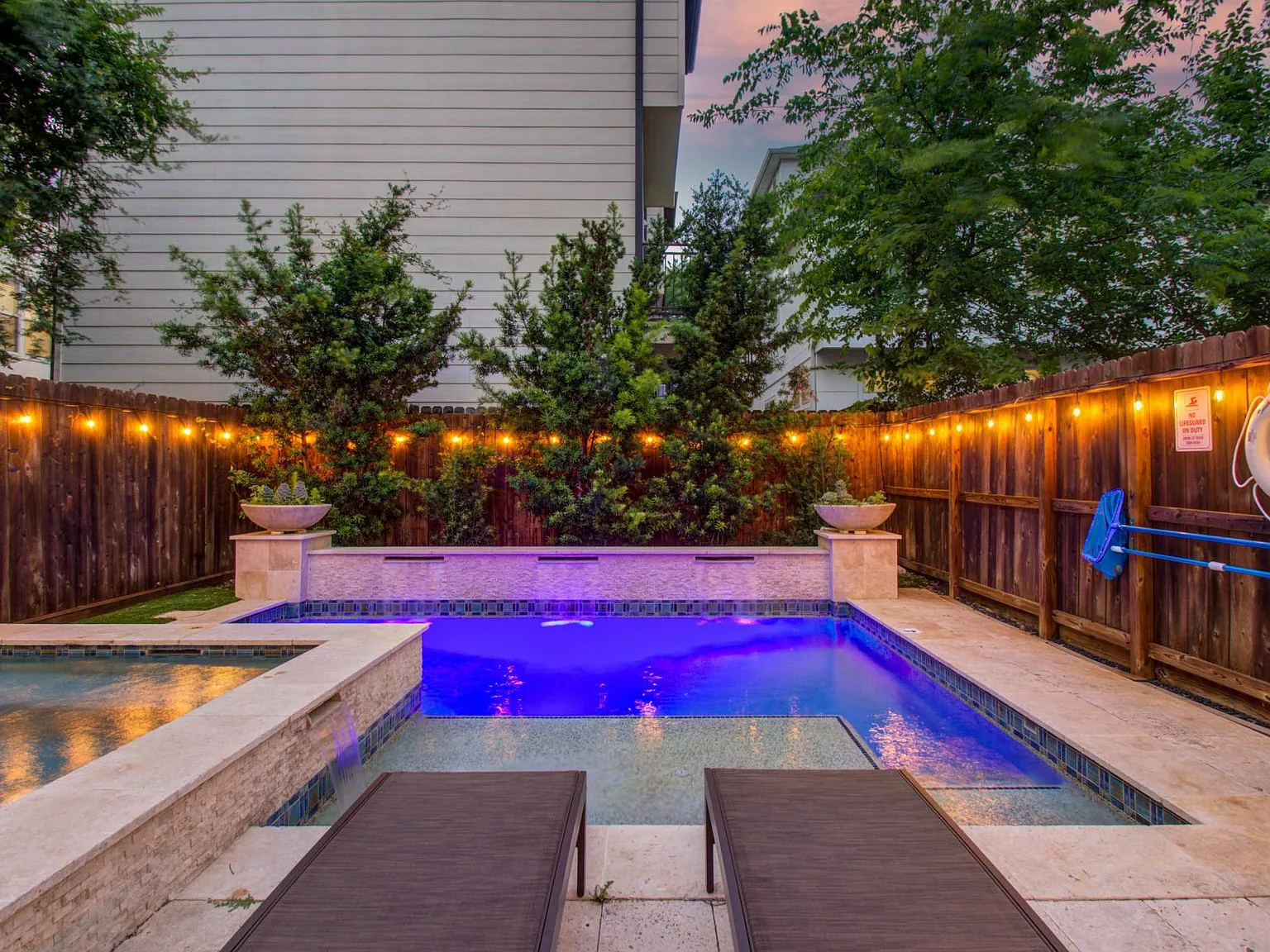 3 bed, 3.5 bath, 2402 sqft, $5,175 — Photo 2