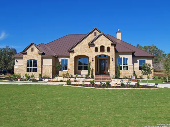 287 Matthew Path, Castroville, TX 78009