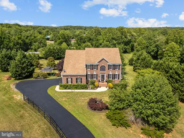 115 Chriswood Ln, Stafford, VA 22556