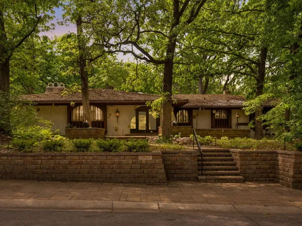 7012 Tupa Dr, Edina, MN 55439