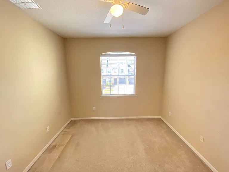 519 Terrace Spring Dr — Photo 21