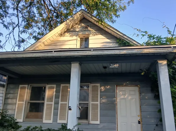 2147 Woodford St, Toledo, OH 43605