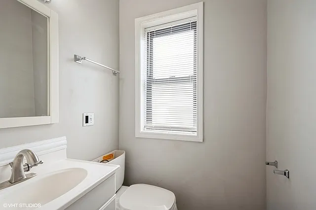 6007 S Michigan Ave #3 — Photo 4