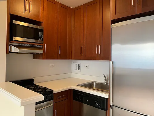 Rented by PocketBroker Inc | media 3