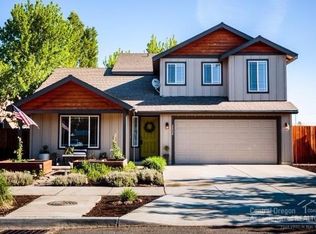 20526 Peak Ave, Bend, OR 97702