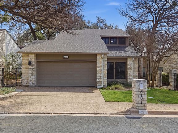 3rd image of 8101 Raintree Pl