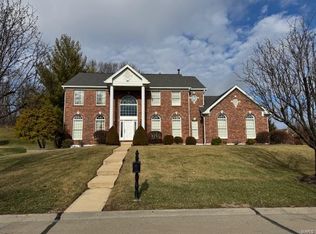 669 Wyndham Crossings Cir, Saint Louis, MO 63131