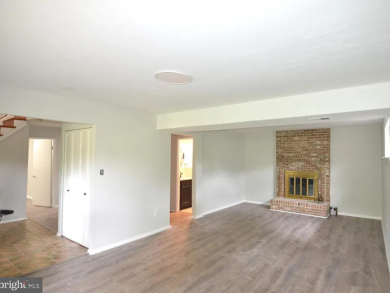14011 Eagle Ct — Photo 23