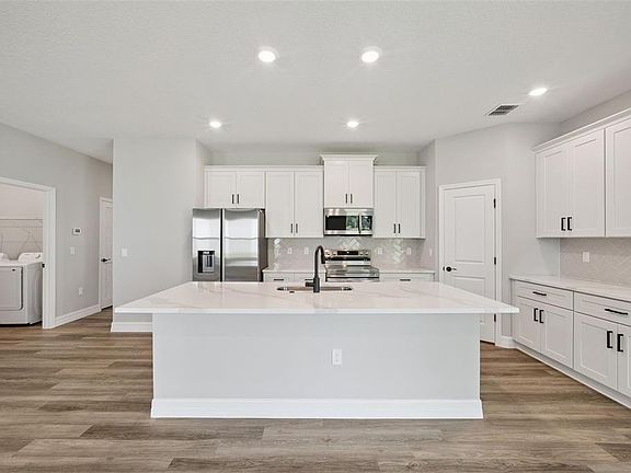 3rd image of 7073 SW 131st Loop