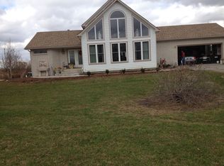911 N Point Dr, Udall, KS 67146