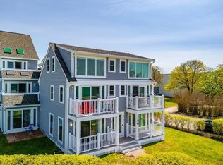 180 Cadish Ave APT 2, Hull, MA 02045