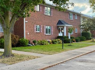140 Holiday Hbr #140-C, Canandaigua, NY 14424
