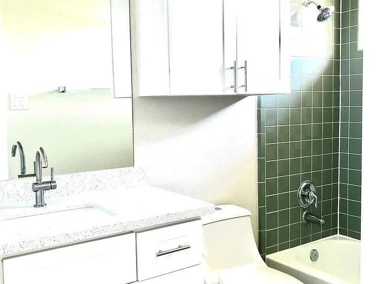 5711 Silver Bay Ct — Photo 27