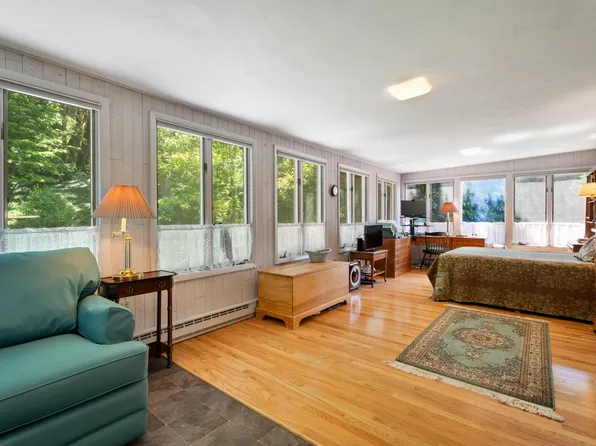212 Forest Home Dr, Ithaca, NY 14850