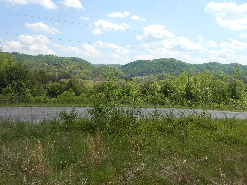 1st image of 390 Wild Turkey Ln