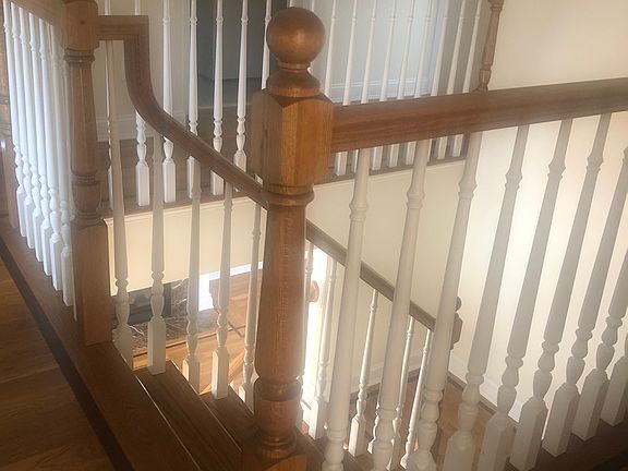 2nd image of 27 Purdy St Floor 2