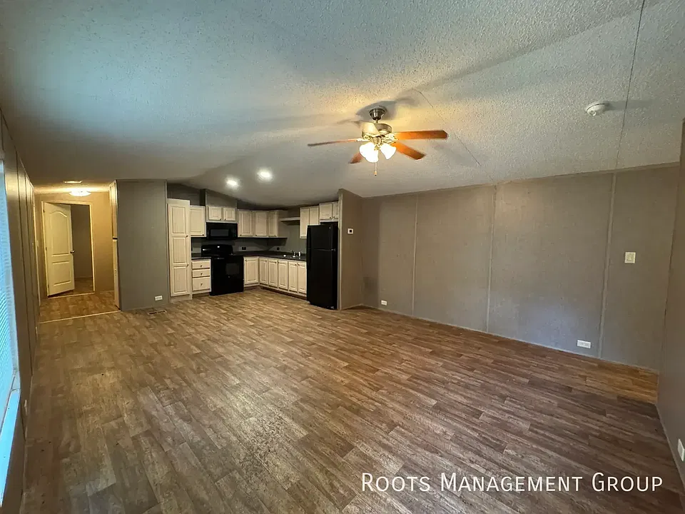 1325 N Franklin St #229