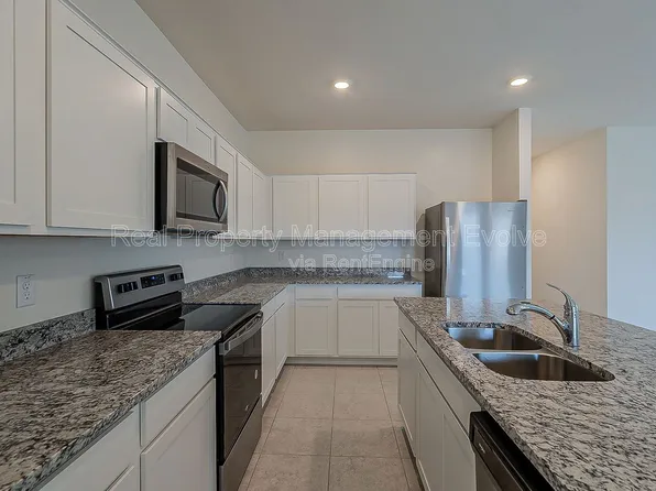 6450 W Magdalena Ln, Laveen, AZ 85339