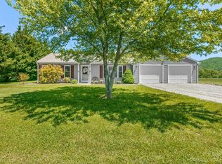 10 Hayes E Meadows Ln, Fletcher, NC 28732