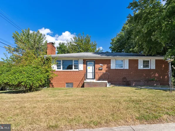 2518 Fort Dr, Suitland, MD 20746