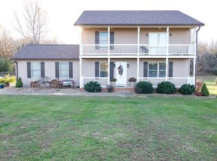 375 Livingston Rd, Hanson, KY 42413