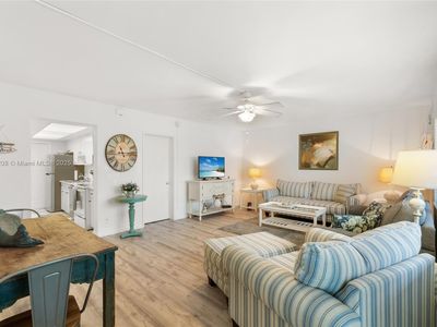 3205 Colony Club Rd APT 2, Pompano Beach, FL, 33062