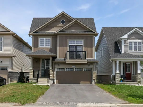 110 Oakmont Dr, Loyalist, ON K0H 1G0