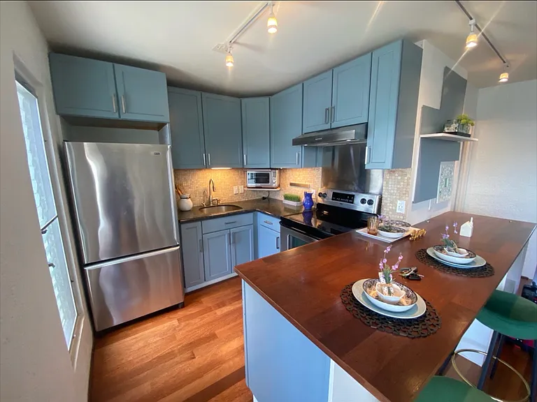 3061 Pualei Cir #303 — Photo 4