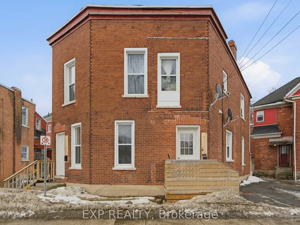 119 A Beckwith St N, Smiths Falls, ON K7A 2C4