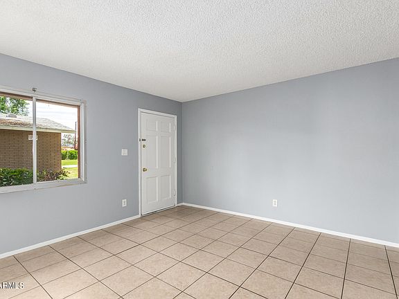 4th image of 6537 N 44TH Avenue