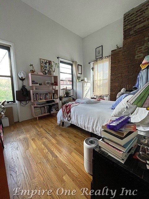 1st image of 179 Graham Ave APT 2F