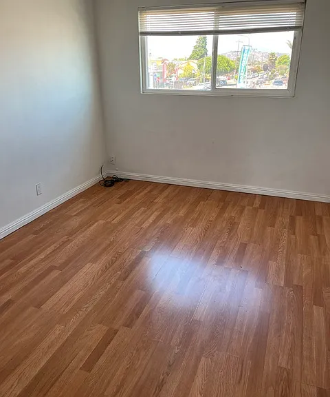 2320 Andrade Ave — Photo 4