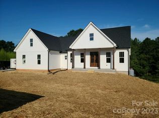 127 Woodward Way, Iron Station, NC 28080