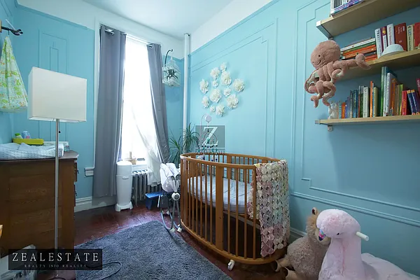 Rented by ZealEstate Group Inc | media 12